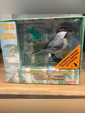 Birds Songs In Motion Christmas Ornament Freestanding Chickadee Takara NEW